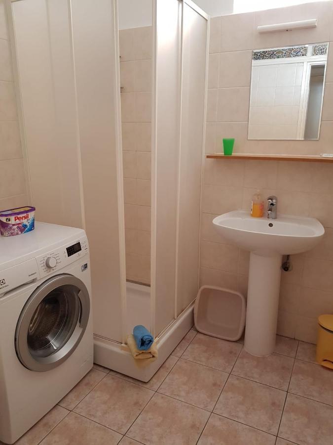 Apartmani Sonia Njivice Exteriér fotografie