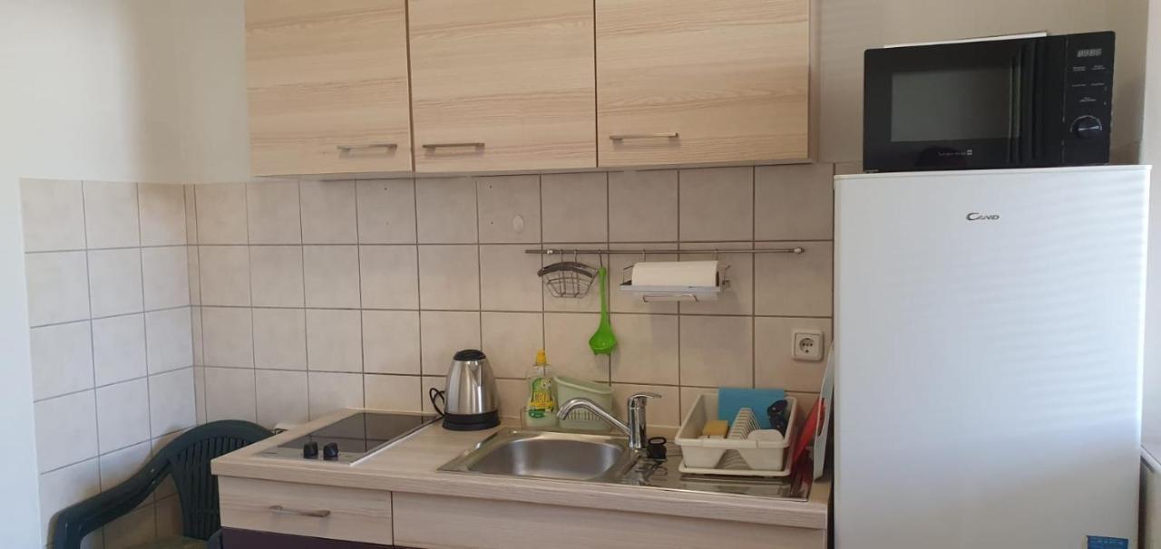 Apartmani Sonia Njivice Exteriér fotografie