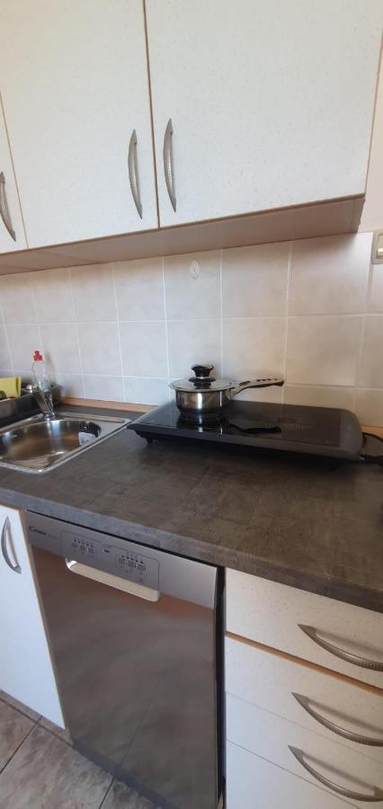 Apartmani Sonia Njivice Exteriér fotografie
