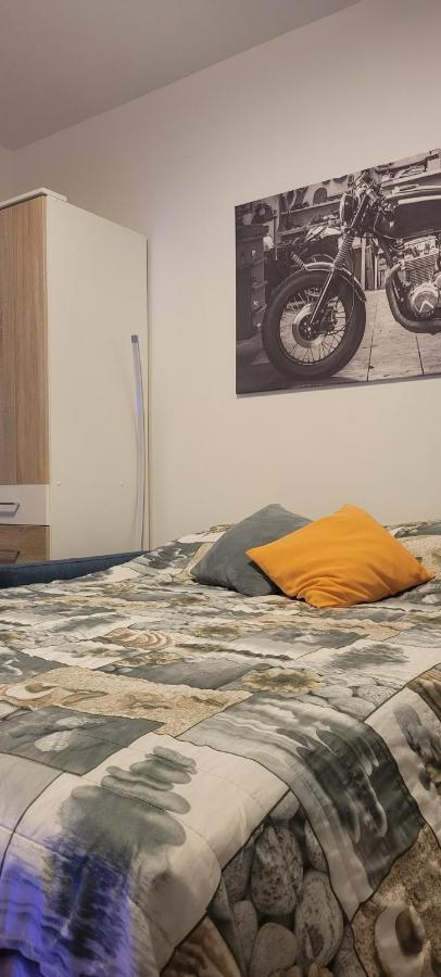 Apartmani Sonia Njivice Exteriér fotografie