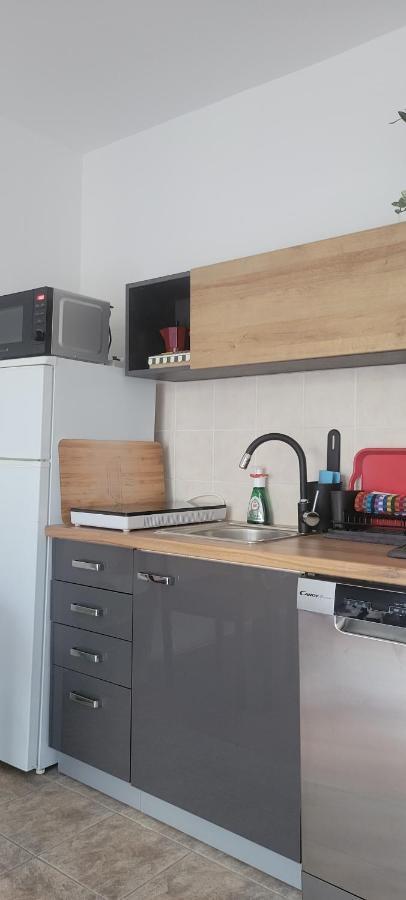 Apartmani Sonia Njivice Exteriér fotografie